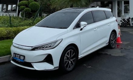 BYD M6 Mobil Keluarga Tanpa Emisi, Teknologi Masa Depan