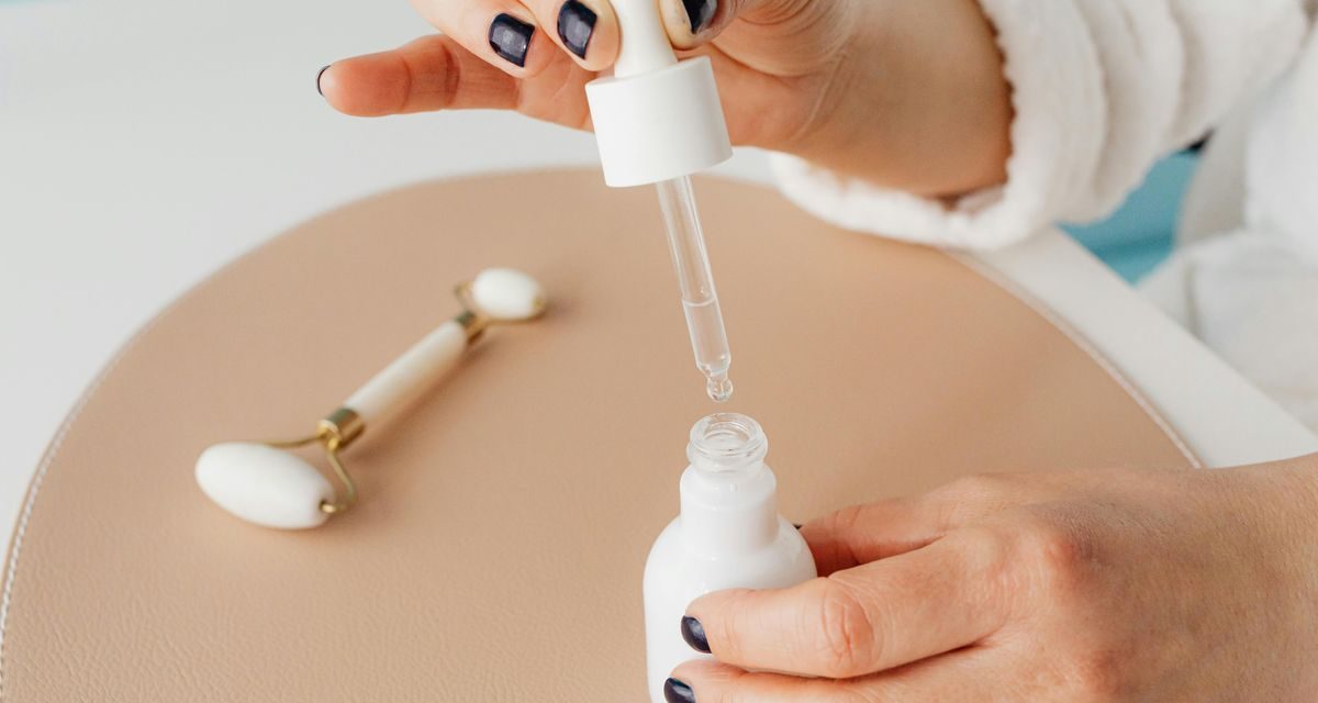 Waspada! Ini Kode Keras Bahwa Skincare Kamu Harus Di Ganti