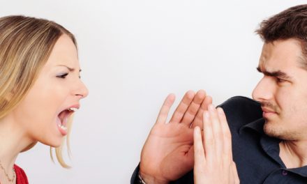 Cara Menghadapi Wanita Tantrum Tanpa Memperkeruh Keadaan