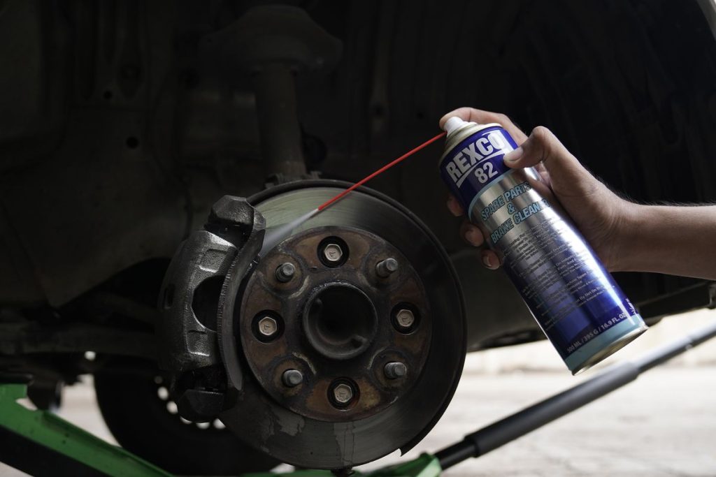 Brake Cleaner: